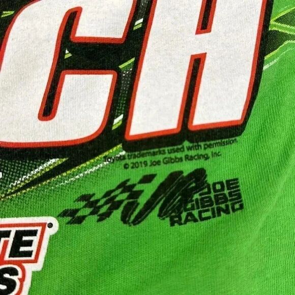 Kyle Busch  #18 Interstate Batteries Green Nascar T-shirt Sz L - Picture 5 of 6
